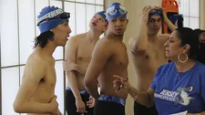 Jersey Hammerheads - Maria McQuay guides Kelvin with Robbie, Mike and Hayden